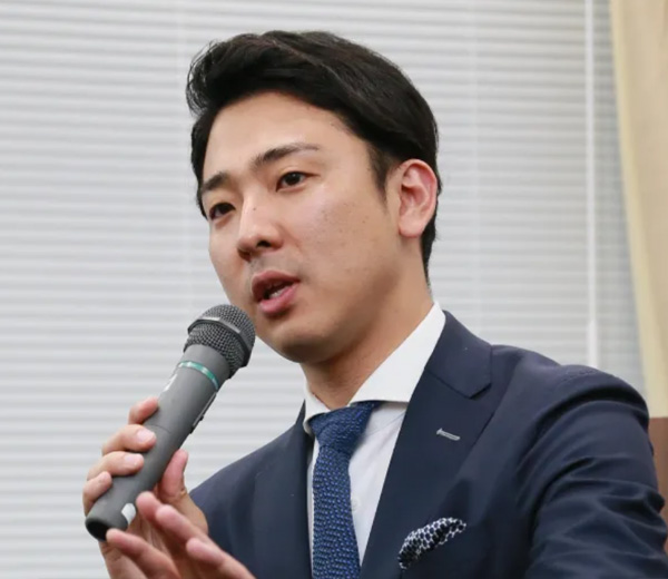 中山 隆央（Nakayama Takao)